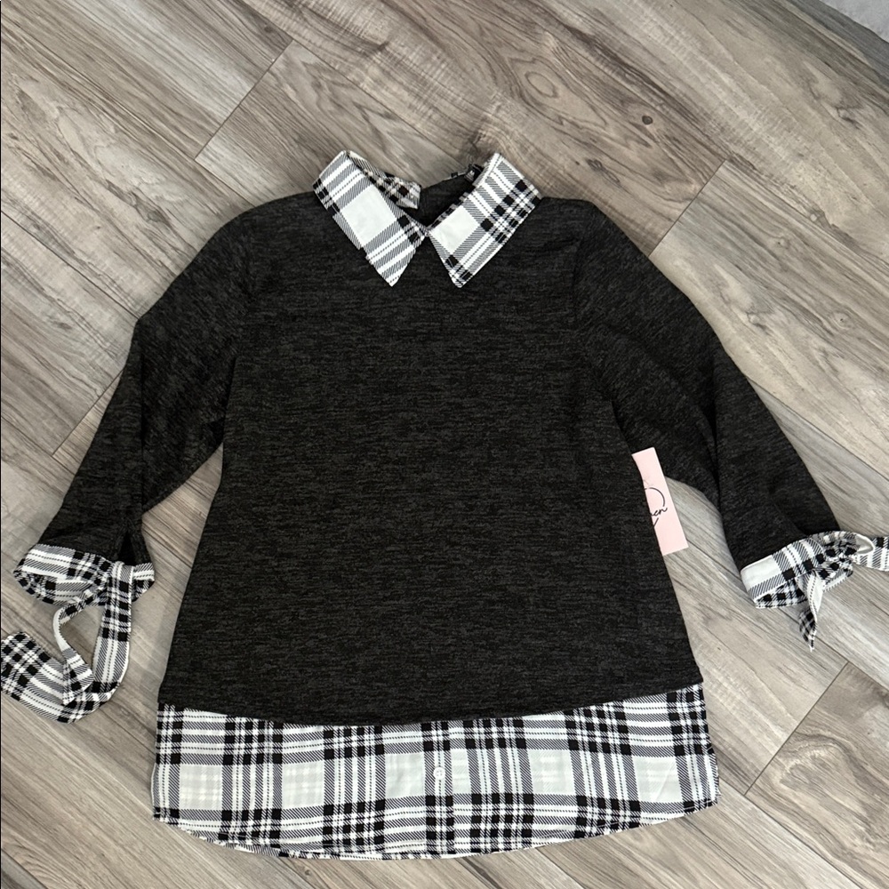 Plaid Collar Layered Women’s Blouse